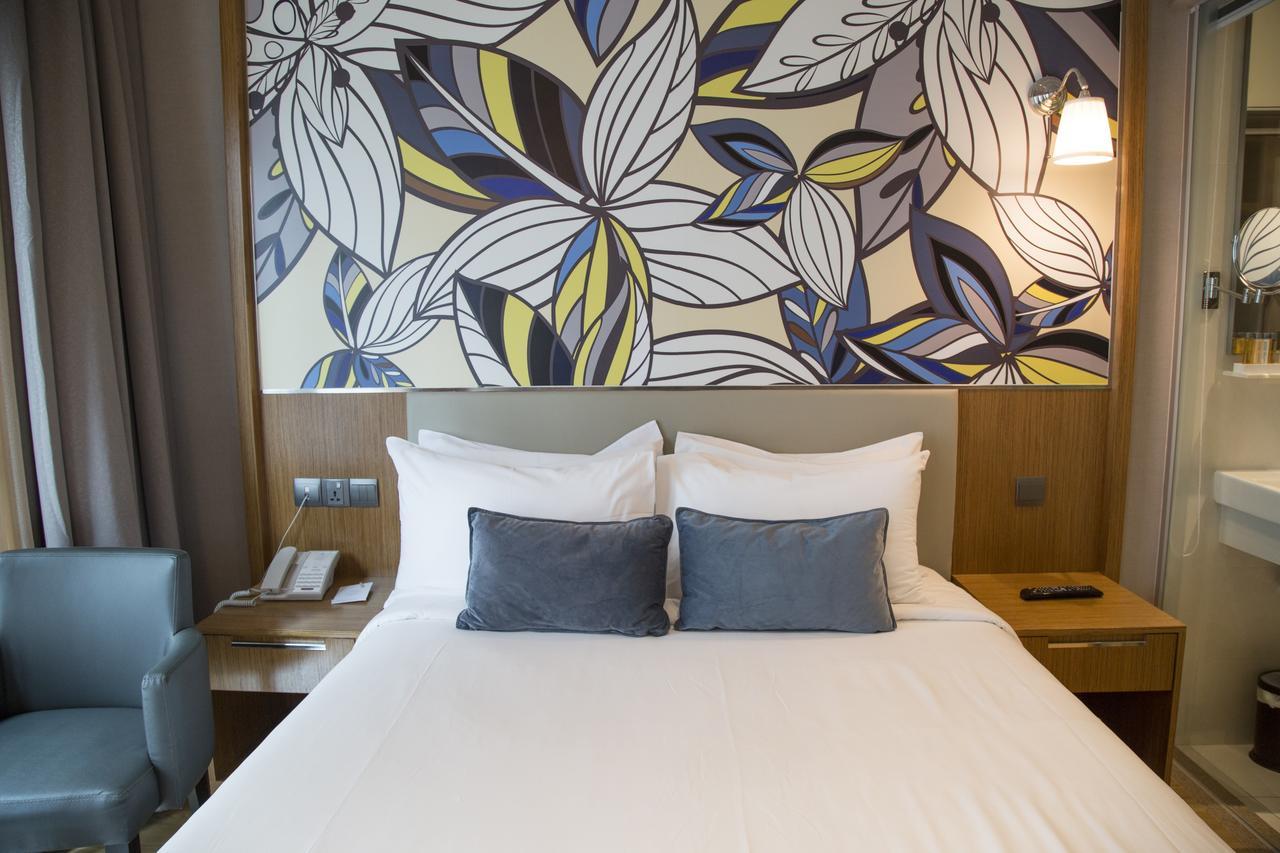 Hotel Bencoolen At Hong Kong Street Singapore Esterno foto